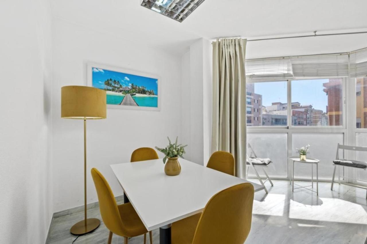 Apartamento Luminoso Cuarteles By Greensol Homes Малага Екстер'єр фото