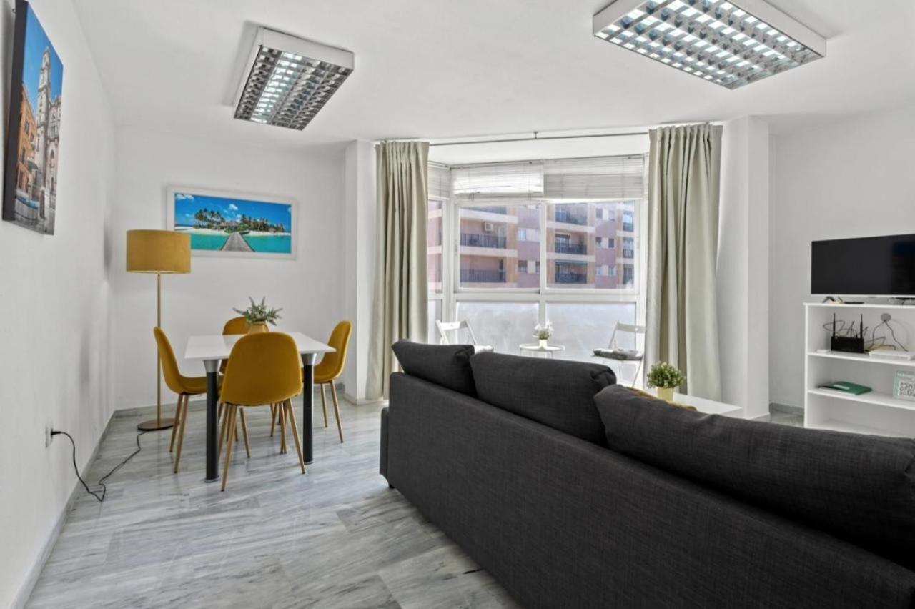 Apartamento Luminoso Cuarteles By Greensol Homes Малага Екстер'єр фото